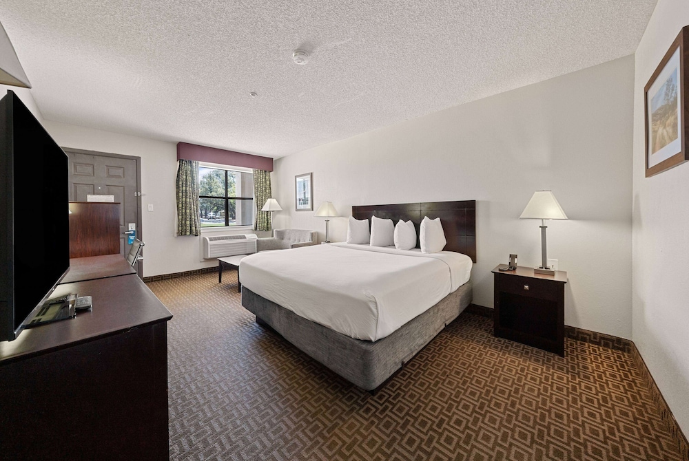 Room, King Bed, Smoking
