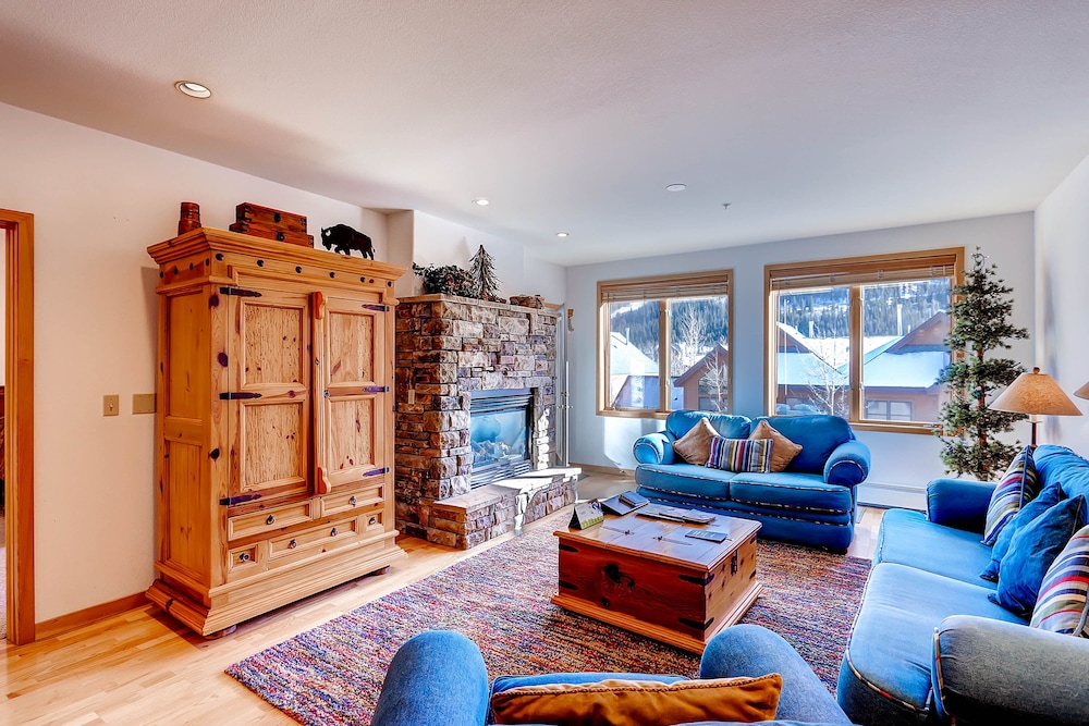 Gateway Mountain Lodge 42/75