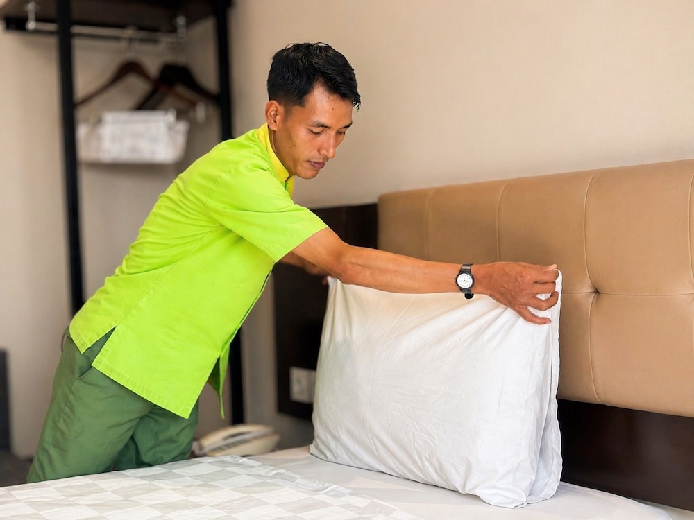 Hotel Primebiz Tegal 33/60