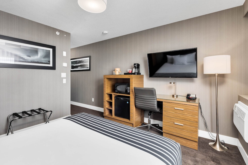 Sandman Hotel Grande Prairie 14/42