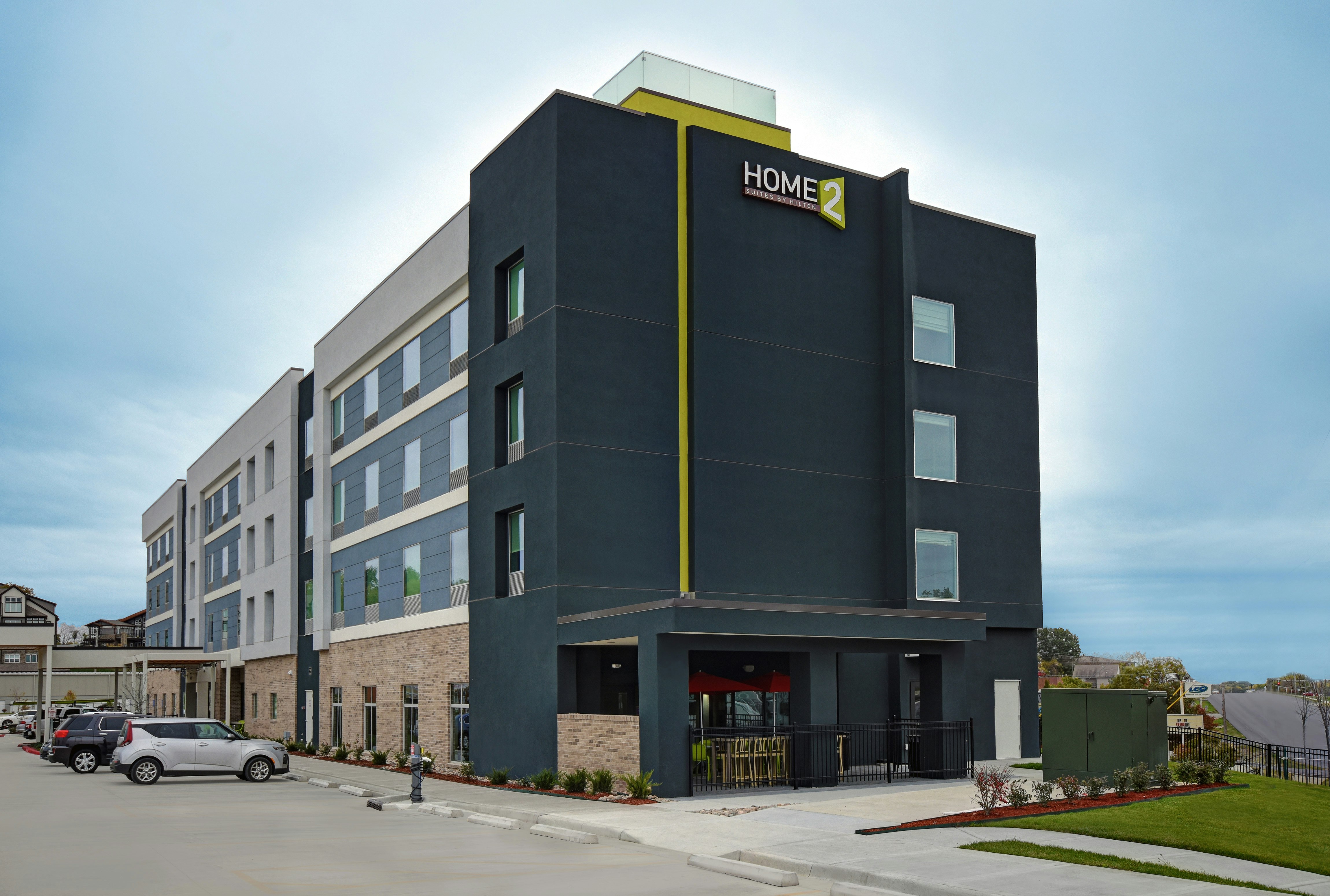 Home2 Suites by Hilton Liberty NE Kansas City MO 47/48