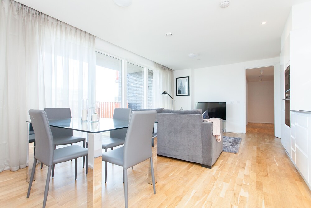 Clover Court by Aeria Apartments 32/33