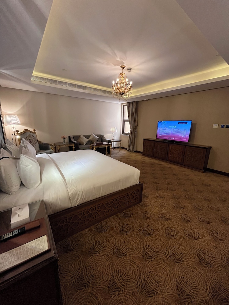 فندق الرهدان(Al Rahden Hotel) 10/36