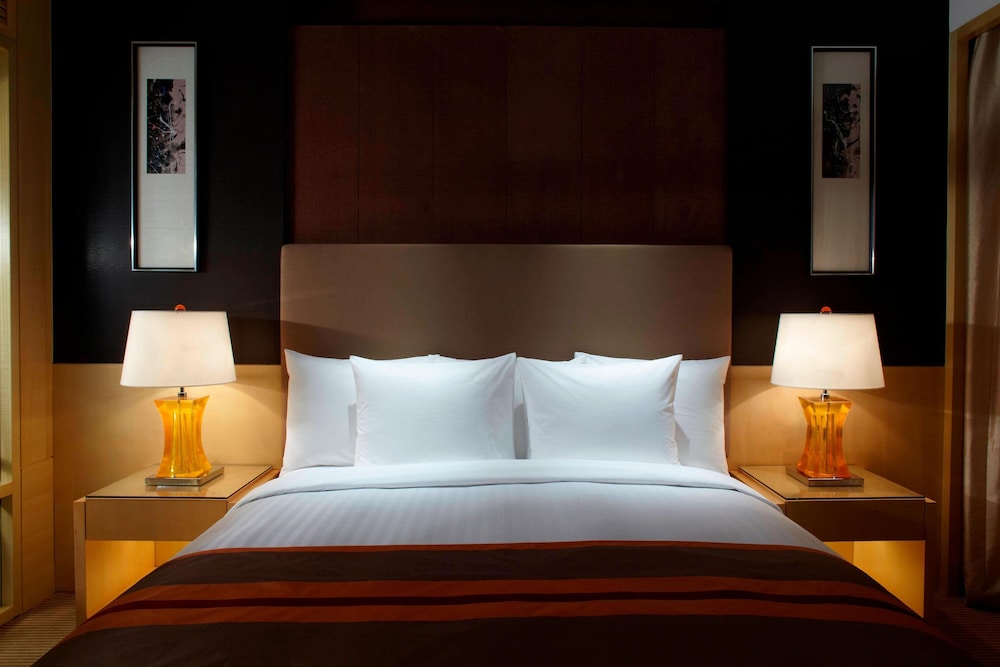 Courtyard By Marriott Shanghai Central 10/39