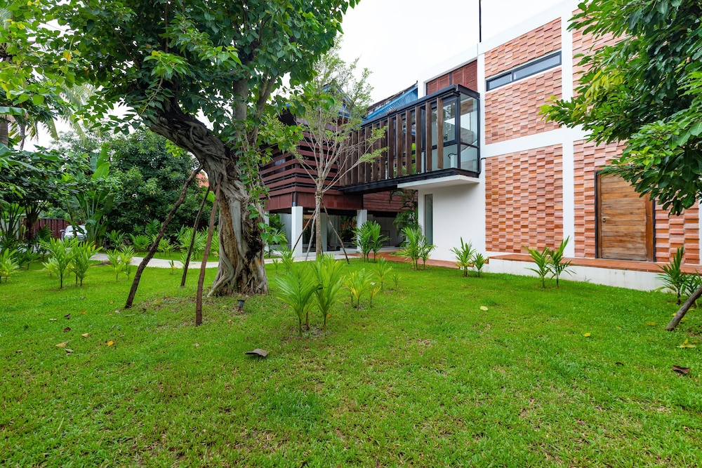 Boutique Indochine d Angkor 44/50