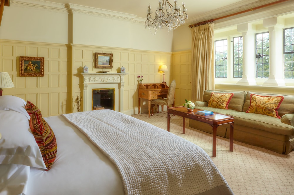 Danesfield House 9/50