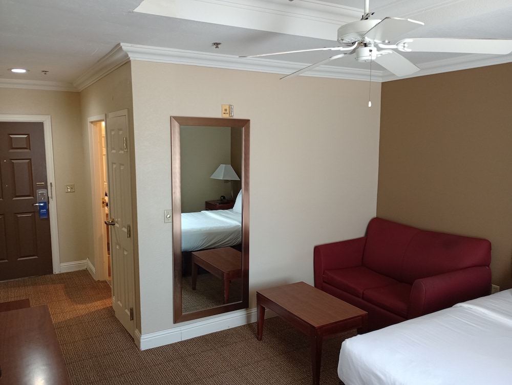 Northwest Expressway Hotel Oklahoma 22/31