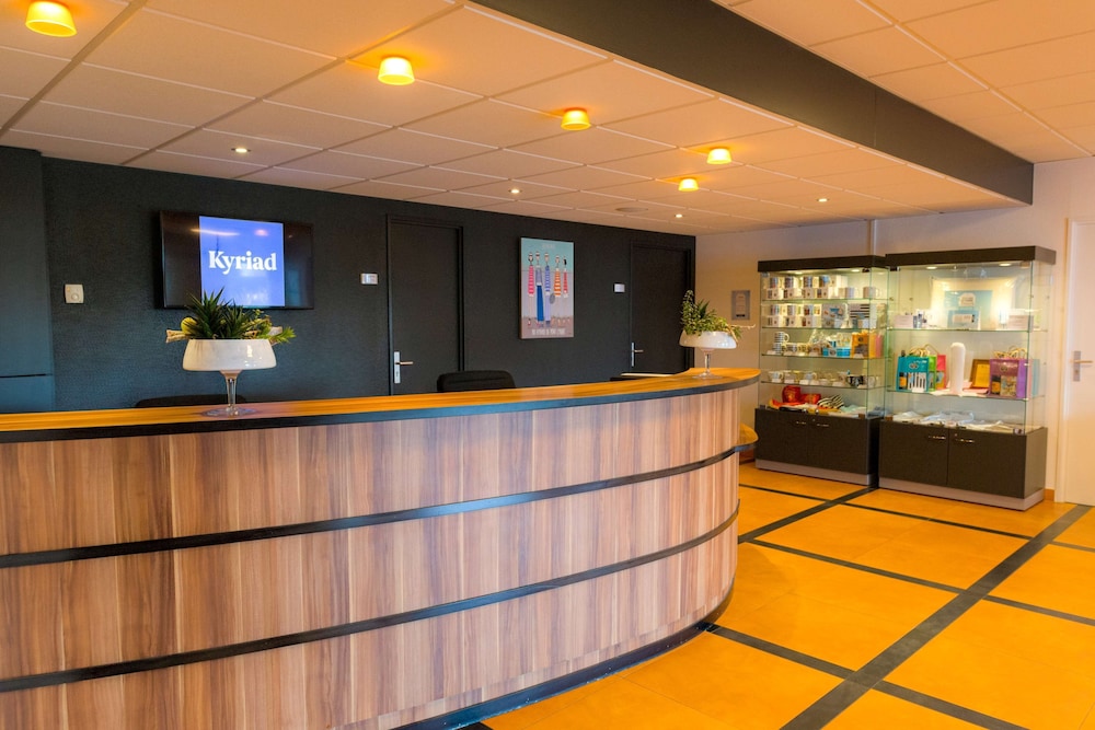 Hotel Kyriad Quimper Pont L Abbe 5/45