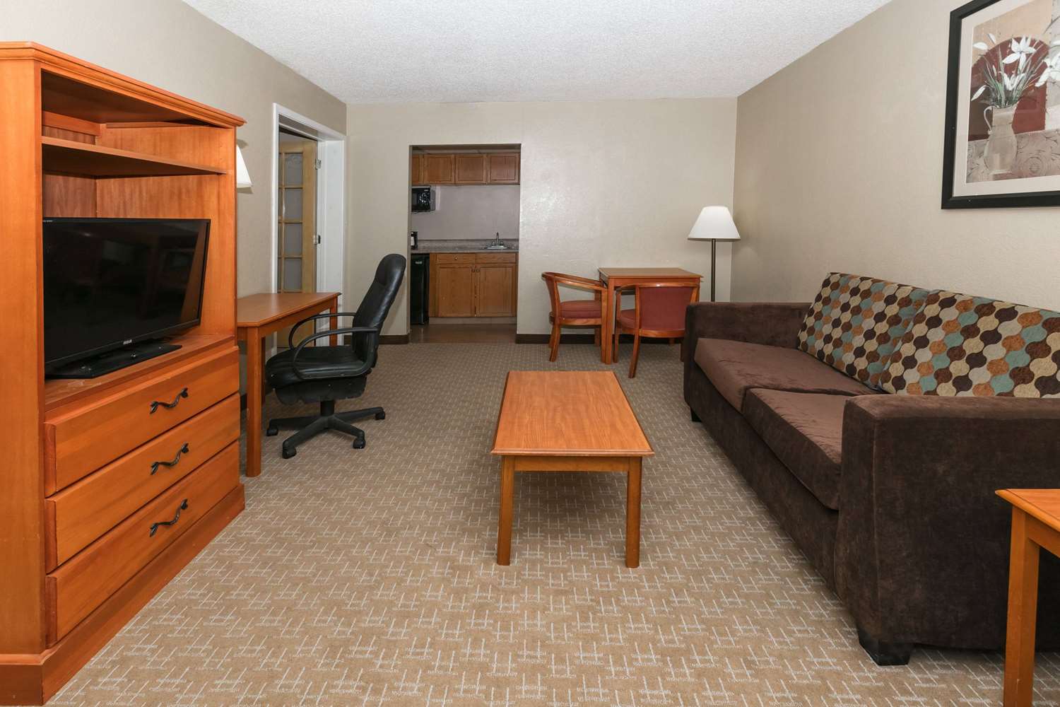 Ramada By Wyndham Odessa Near University Of Texas Permian 24/39