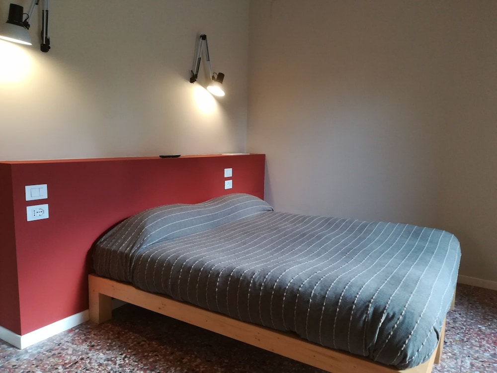 BASIC, DOUBLE BED