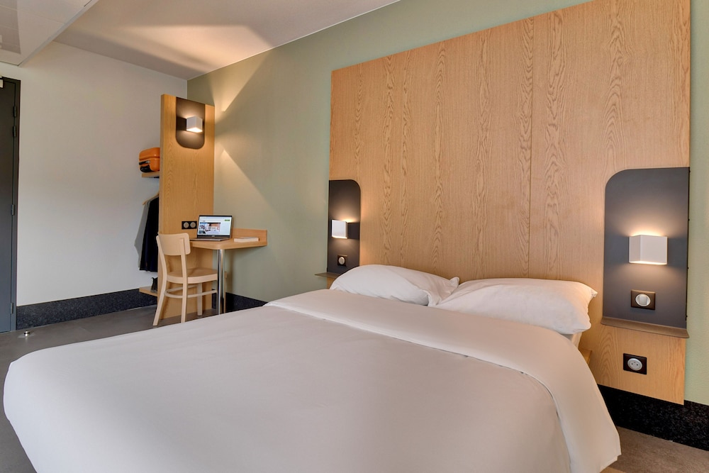 B&B HOTEL Bayonne Tarnos 10/30