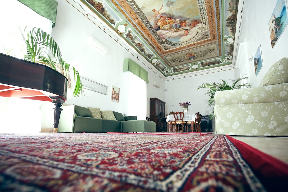 Hotel Napoli Mia 28/65