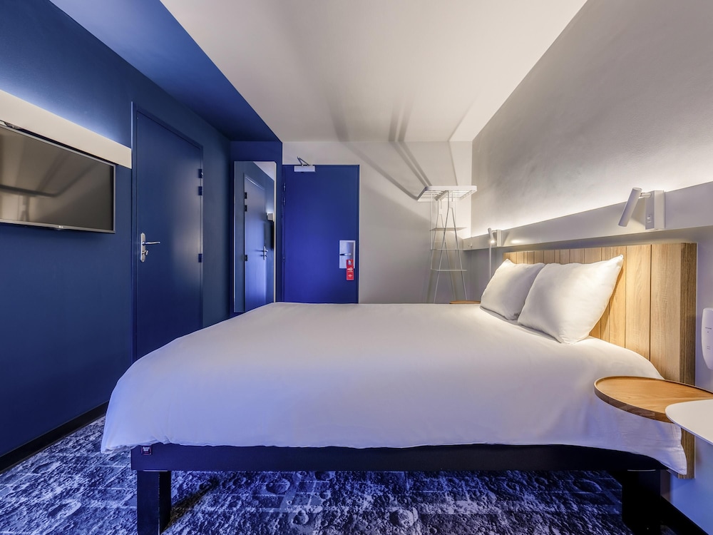 Ibis La Rochelle Centre Historique Hotel 16/56