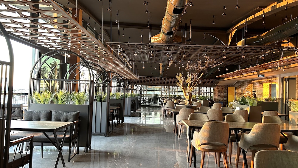 01 Nova Otel 28/38