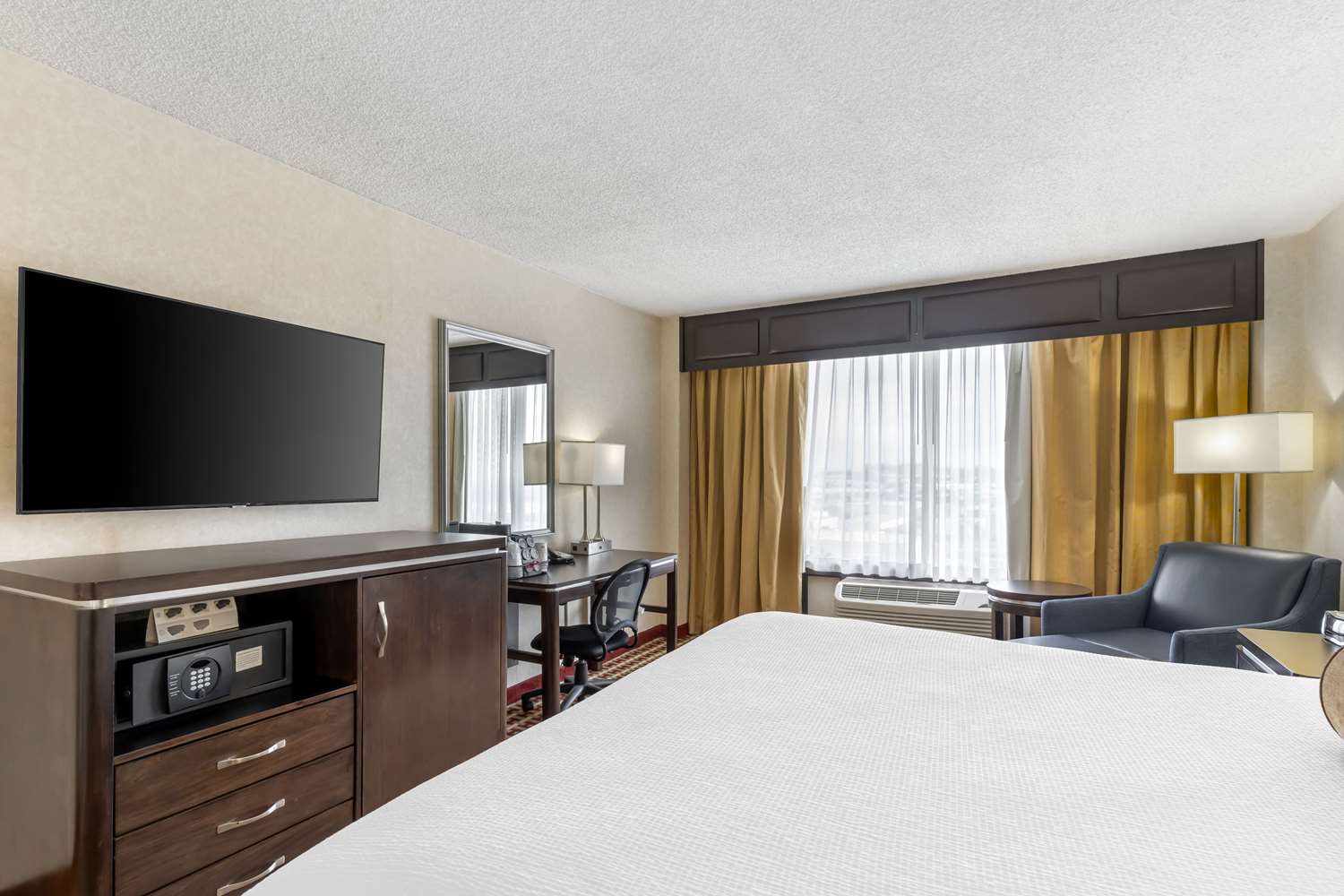Room, Queen Bed, Executive Level