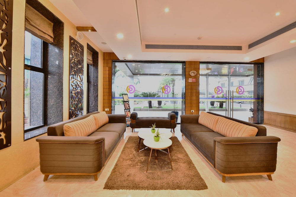 Click Hotel Sagar Plaza Chakan Pune 24/48