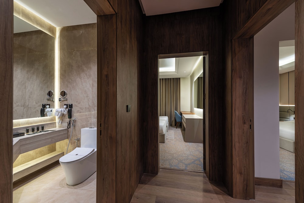فندق فوياج(Voyage Hotel) 32/33