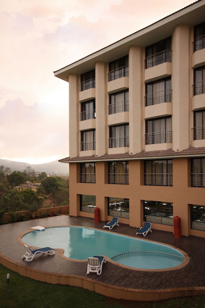 Aakar Lords Inn Saputara in SAPUTARA