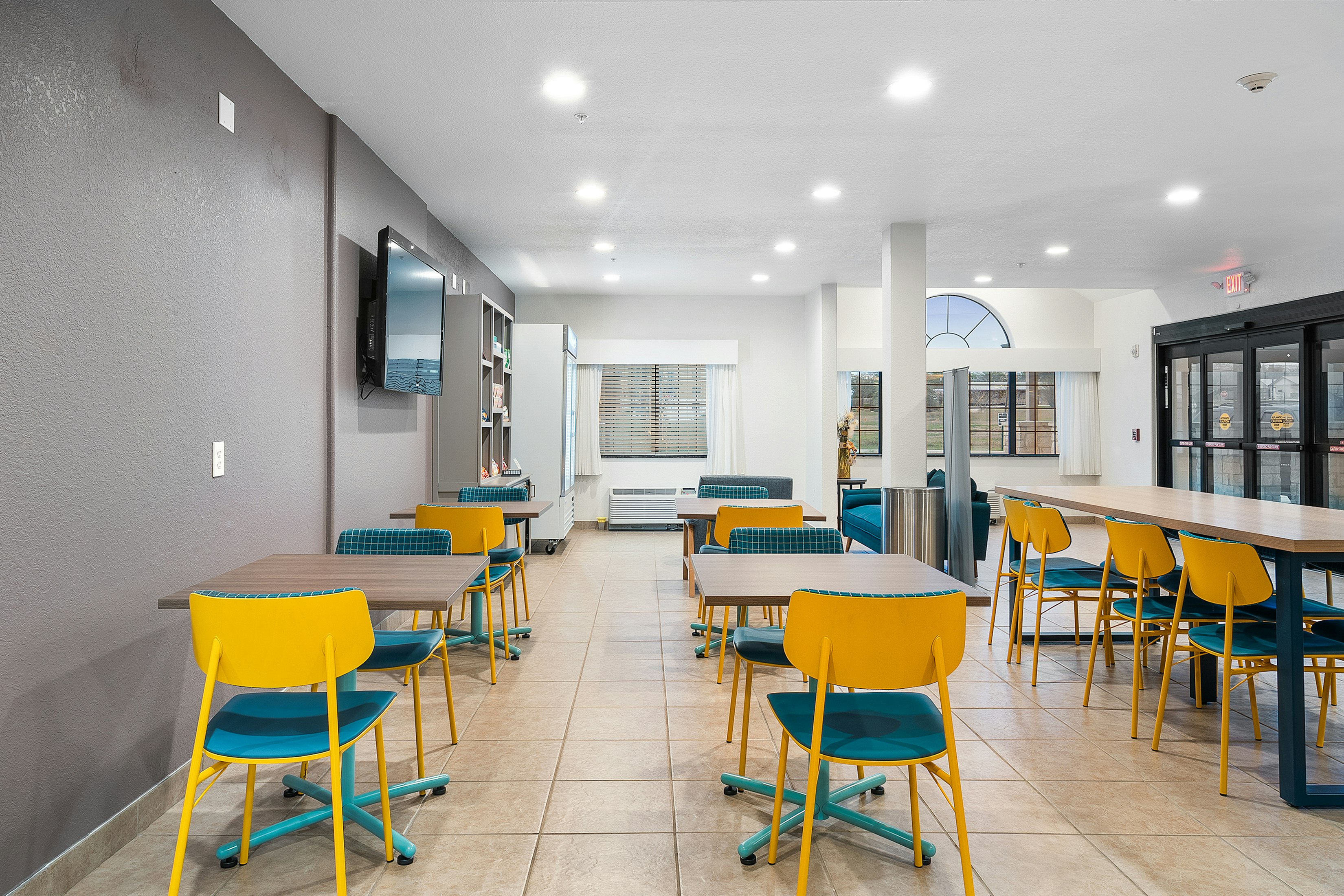Microtel Inn Suites By Wyndham Gonzales 51/68