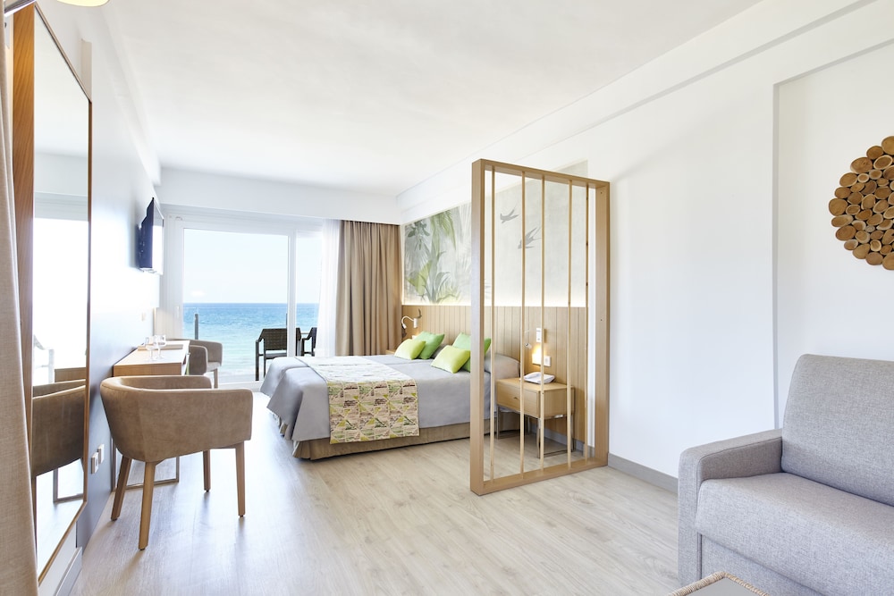 Universal Hotel Castell Royal 25/56