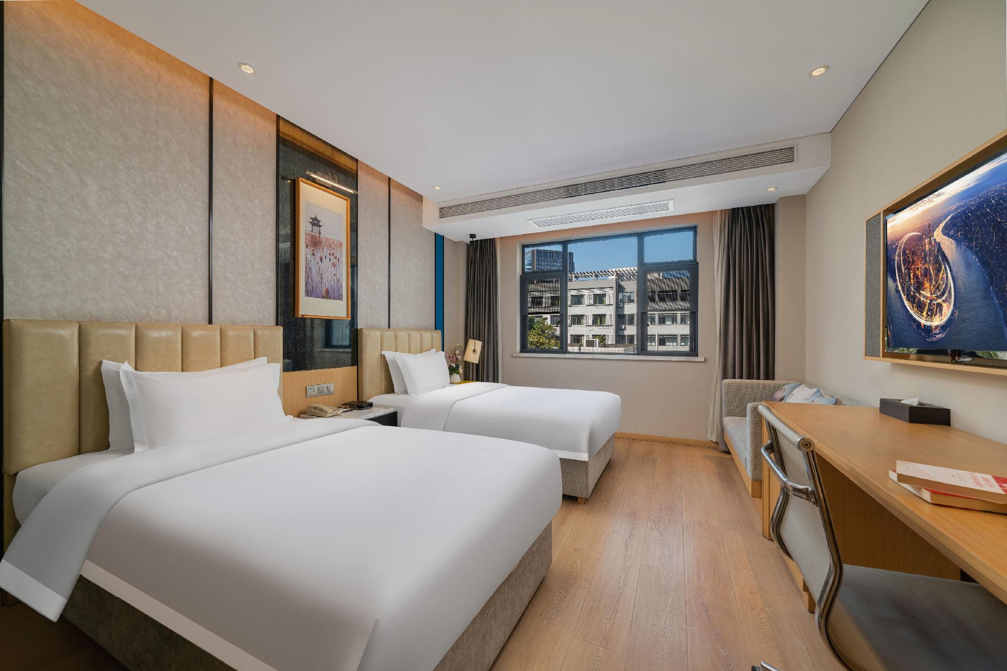 Pure, Twin Beds