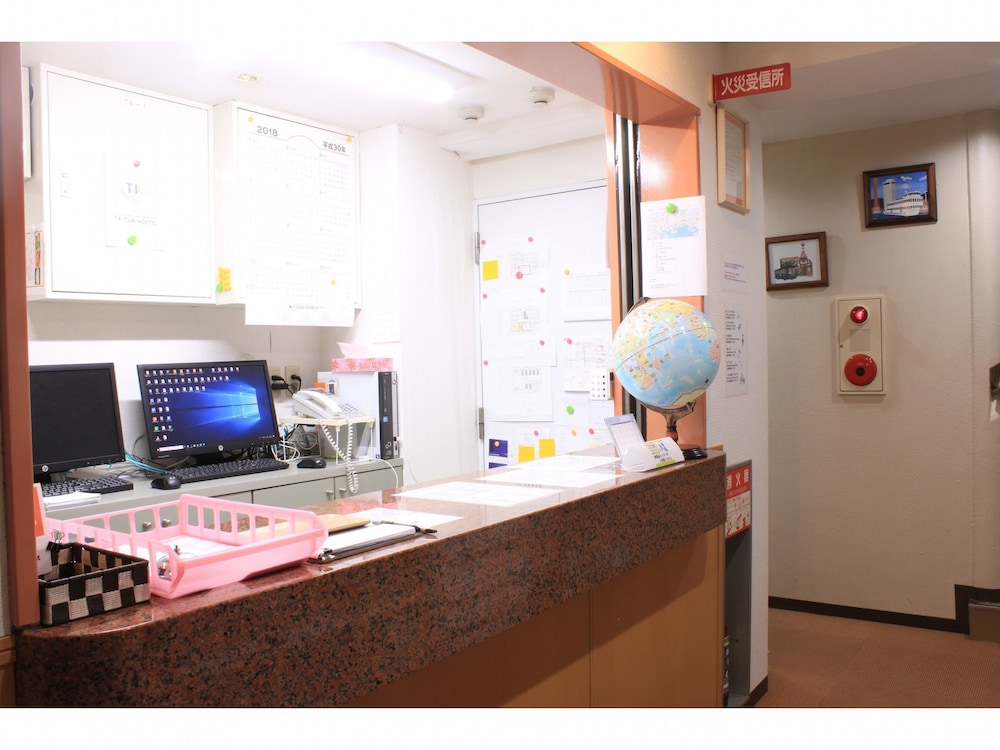 T K Hostel Kobe Sannomiya East 5/37