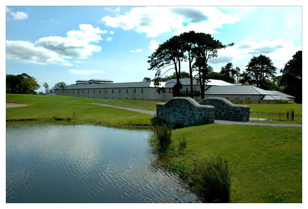 Roganstown Hotel Country Club 30/42