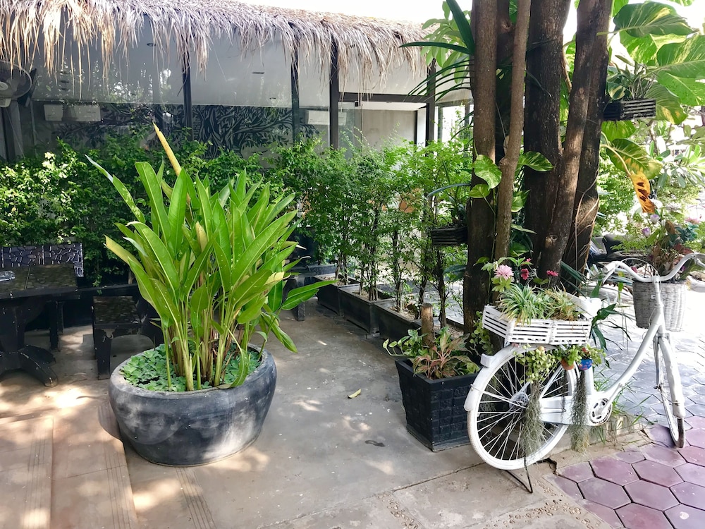 Champey Villa 9/44