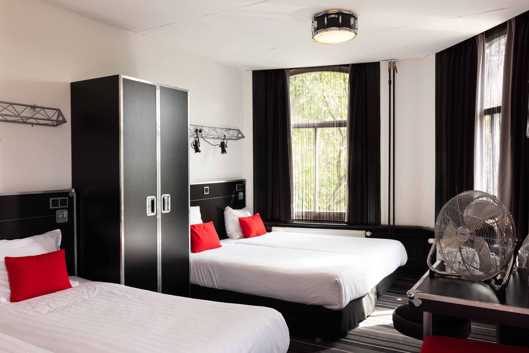 FAMILY, 5 BEDS, PRIVATE BATHROOM