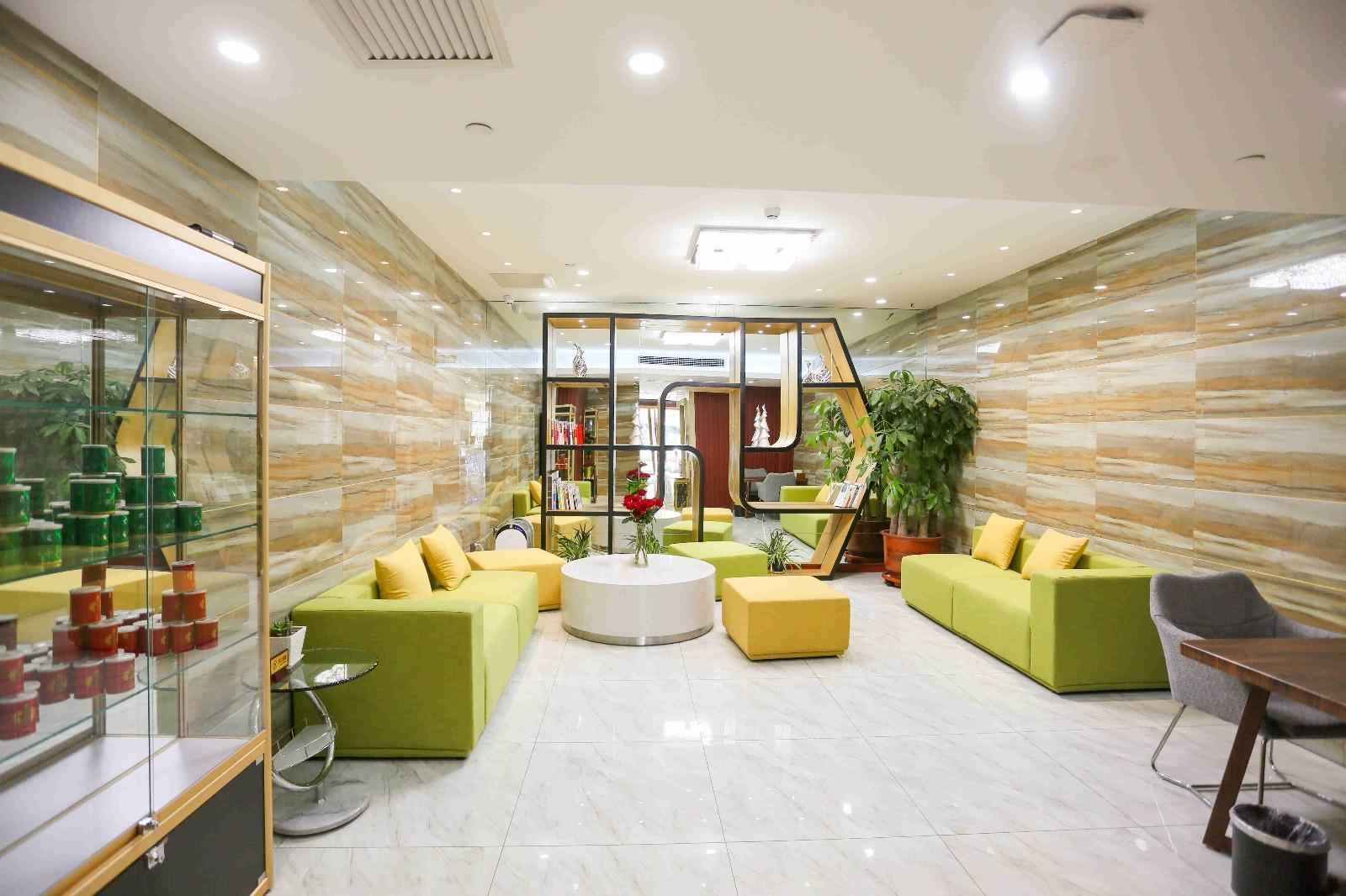 Chonpines Hotel (Beijing Caoqiao Metro Station) 38/51