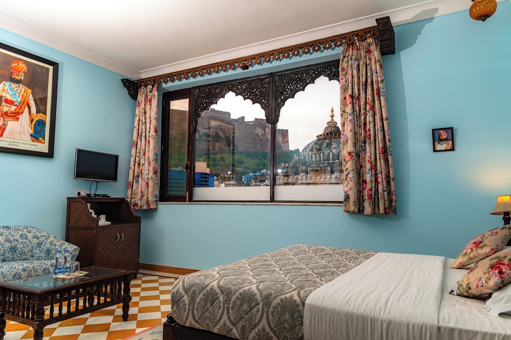 HAVELI INN PAL 19/50