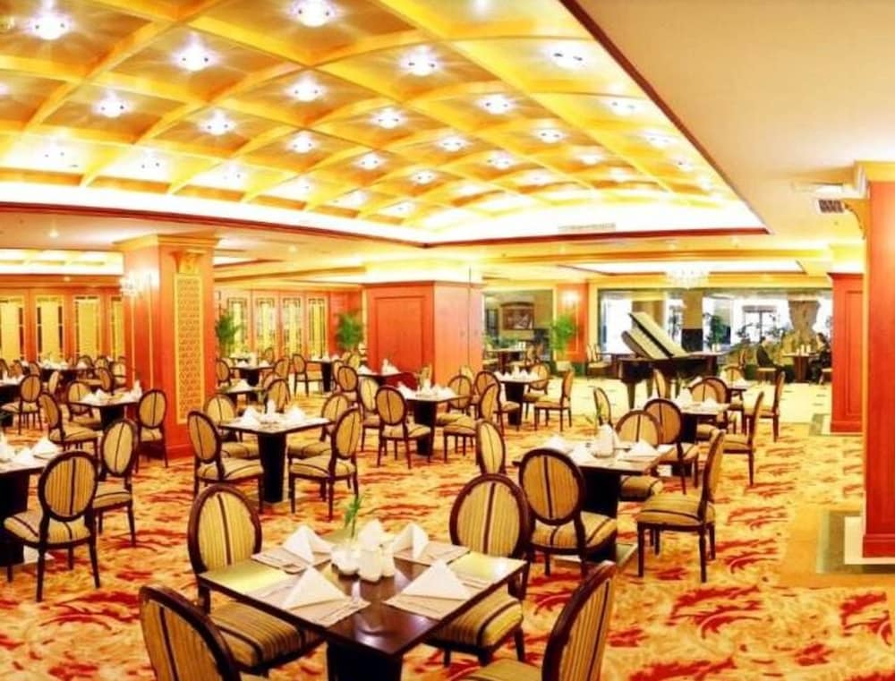 Mandarin Garden 45/51