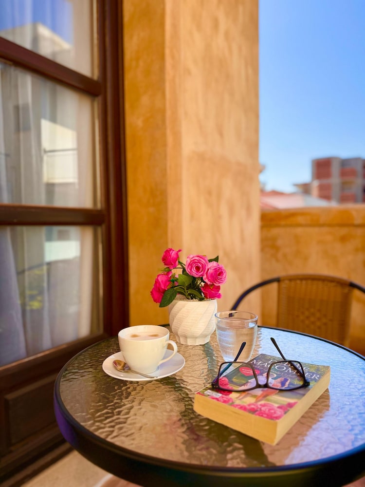Le Convivial Luxury Suites & Spa 31/45