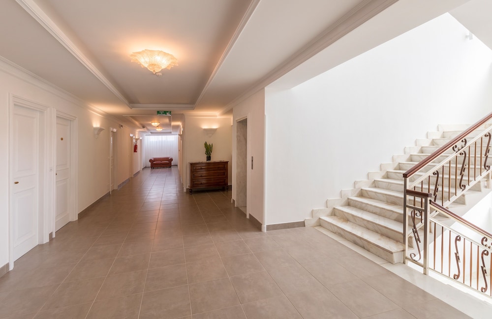 Lobby at Hotel Delle Palme, LECCE