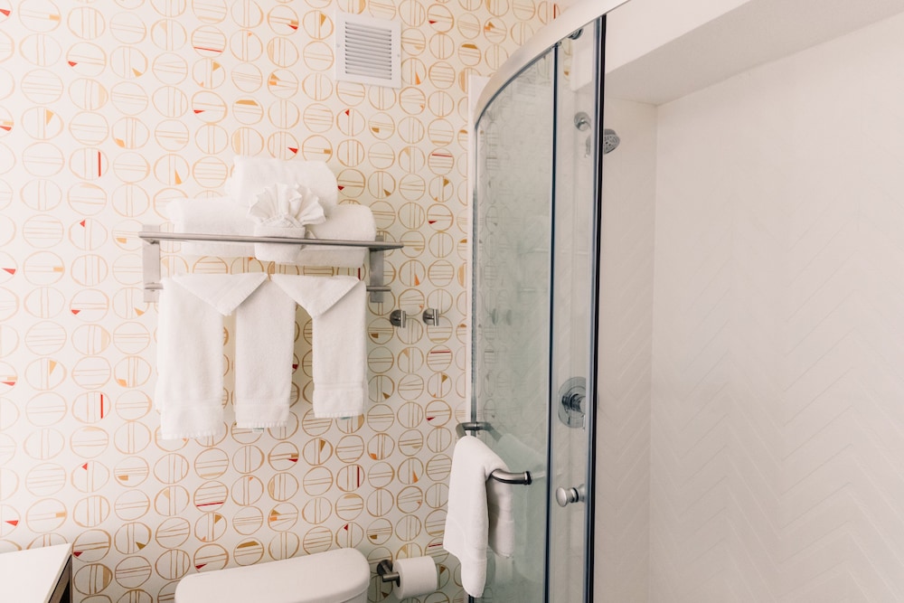Holiday Inn Hotel Suites Phoenix Mesa Chandler 8/56