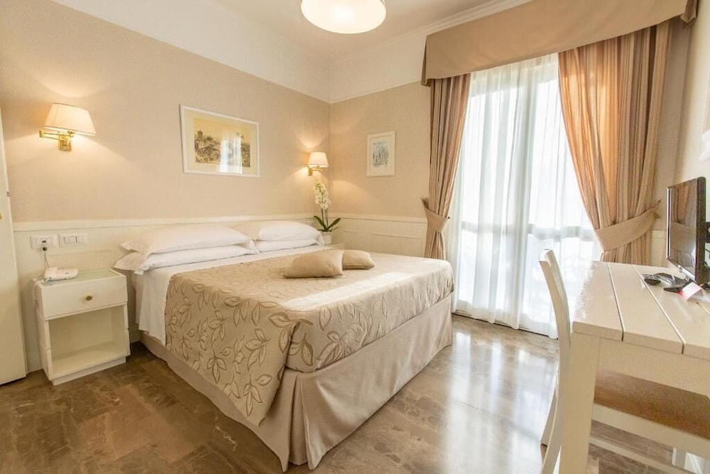 Hotel Modigliani 17/61