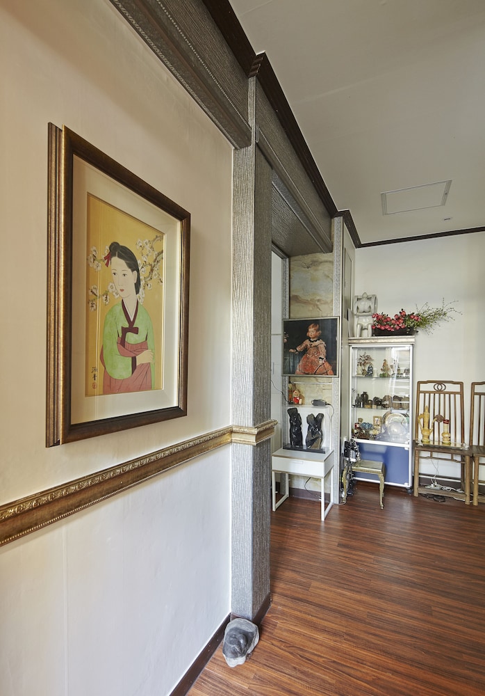 Jiwoljang Guest House 18/50