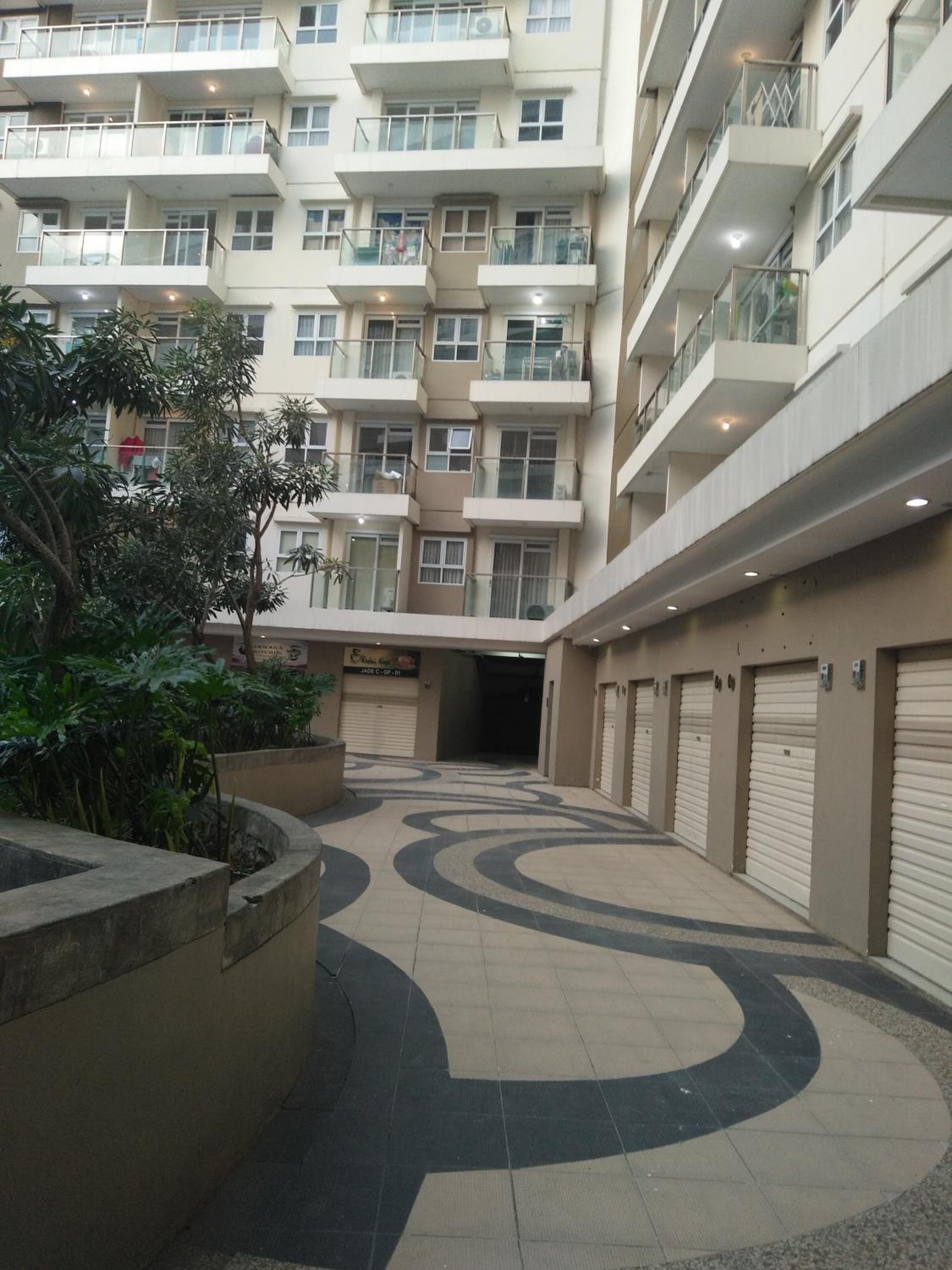 RedDoorz Apartment @ Gateway Pasteur 17/50