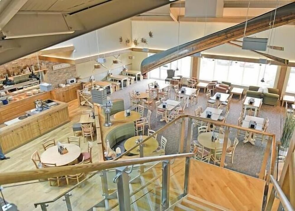 Southview Park Hotel 13/23