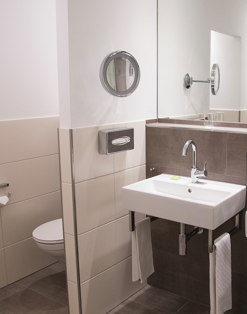 Hotel Jagdhaus Wiese 48/50