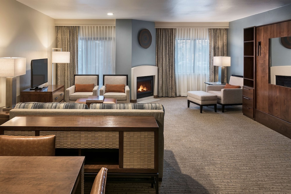 Hilton Sedona Resort At Bell Rock 52/82