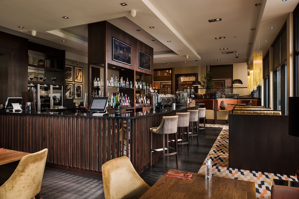 Radstone Hotel 27/50
