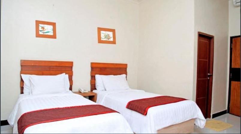 Boulevard Hotel Ternate 5/11
