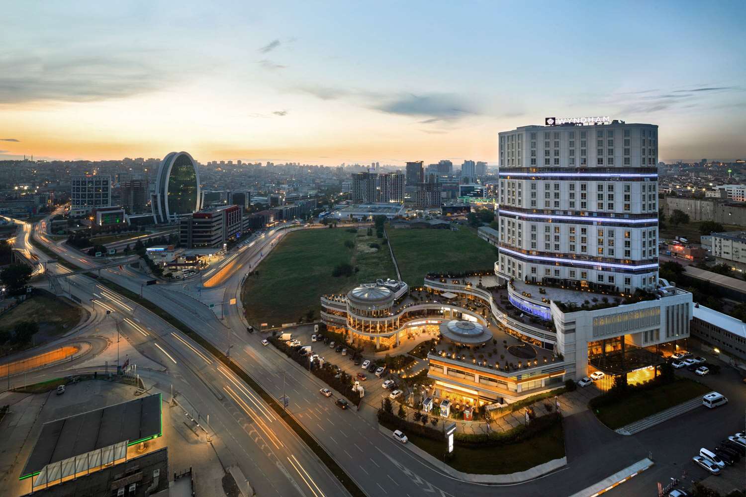 Wyndham Grand Istanbul Europe 7/72