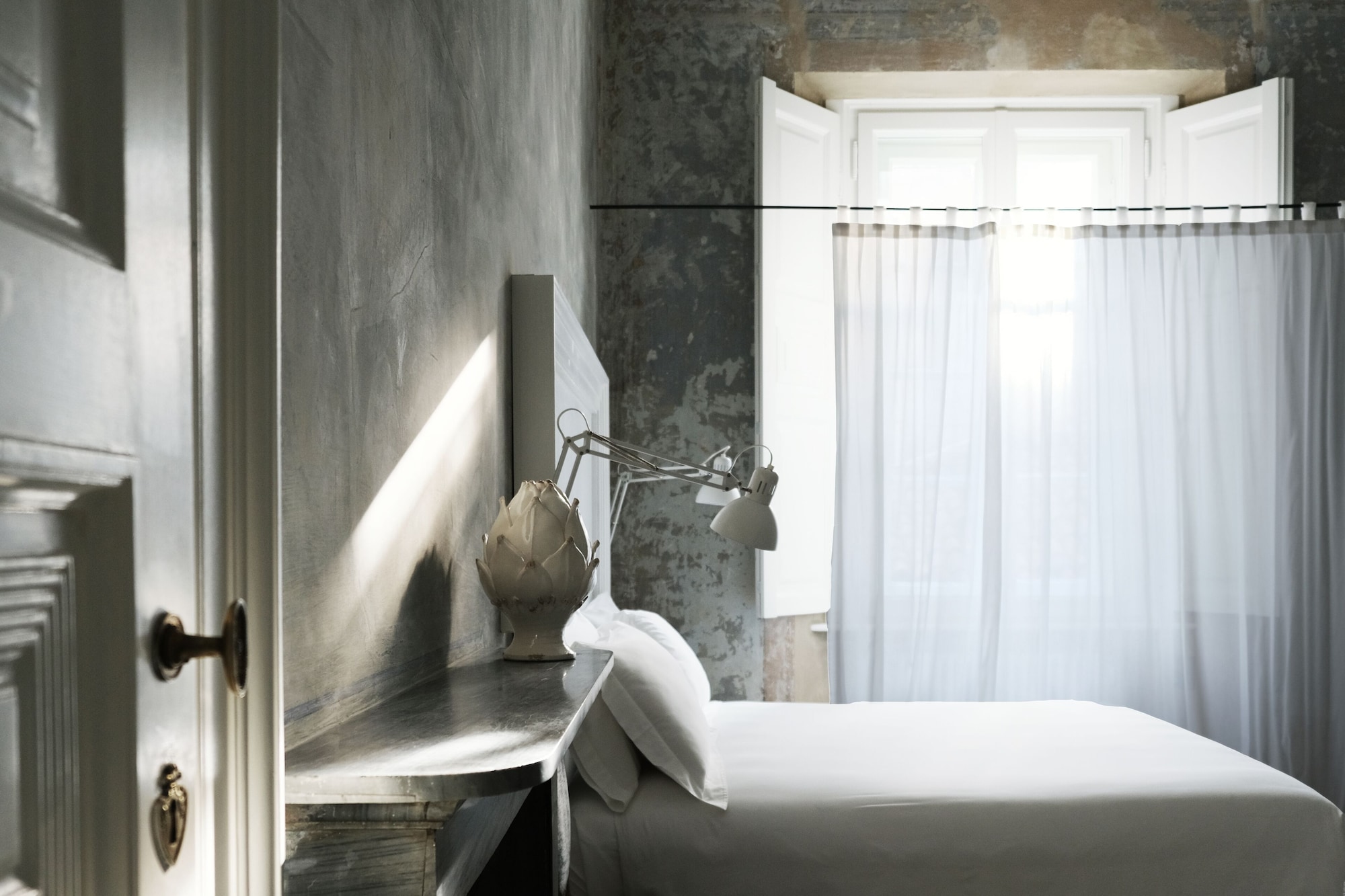 Suite, King Bed, City View, Sauna