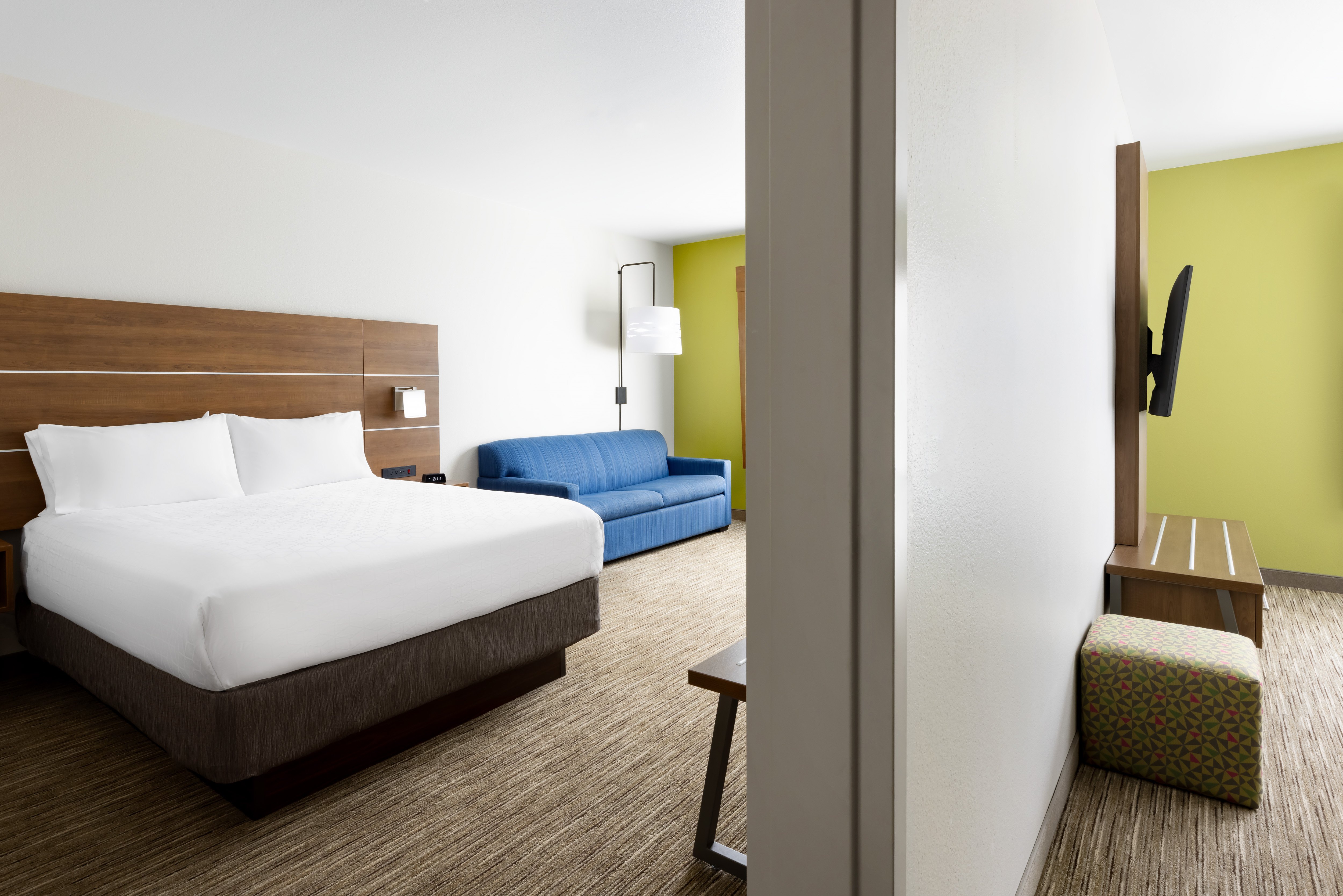 Holiday Inn Express & Suites Oakhurst Yosemite Park Area 15/48