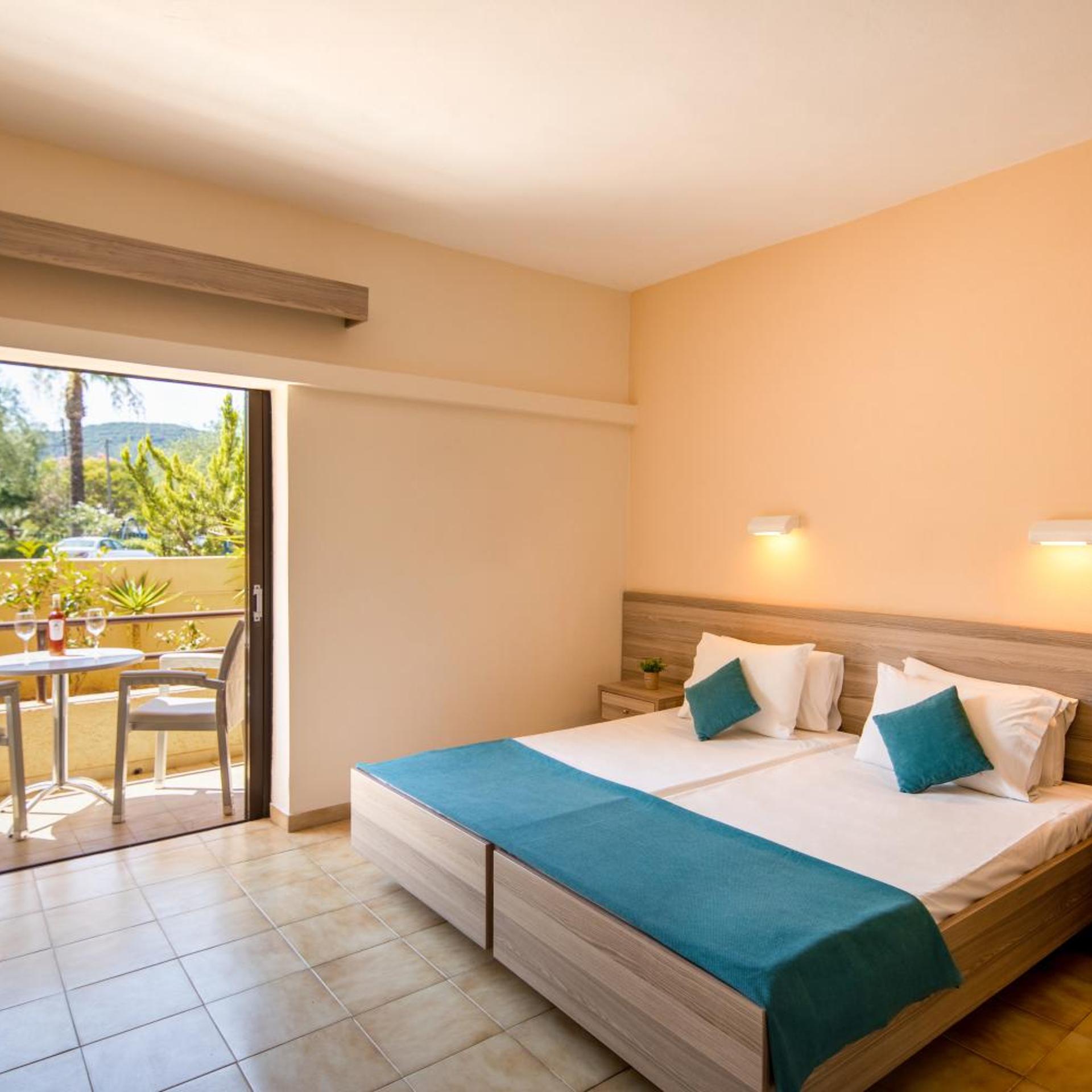 Rossis Beach Hotel 19/58