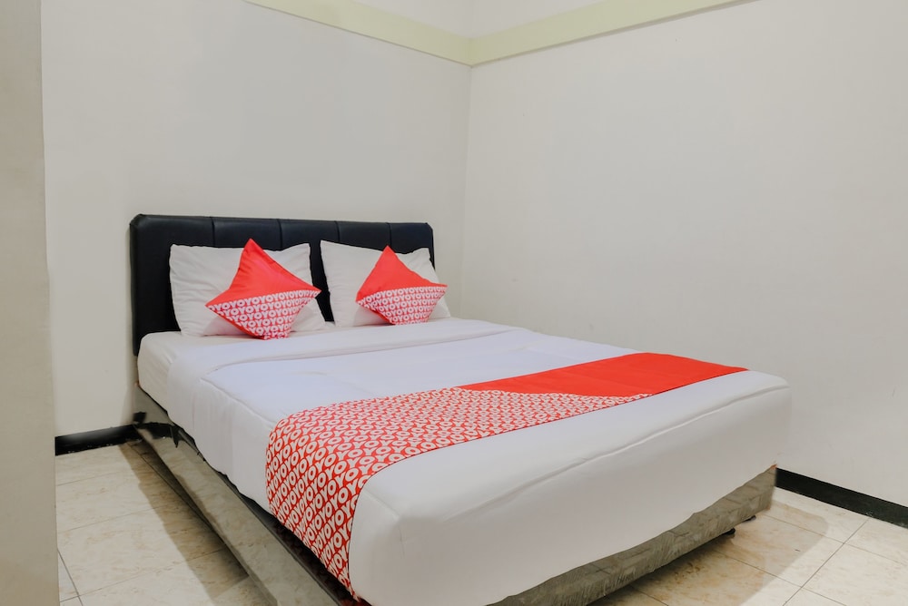 OYO 894 Nusa Indah Homestay Syariah 8/20