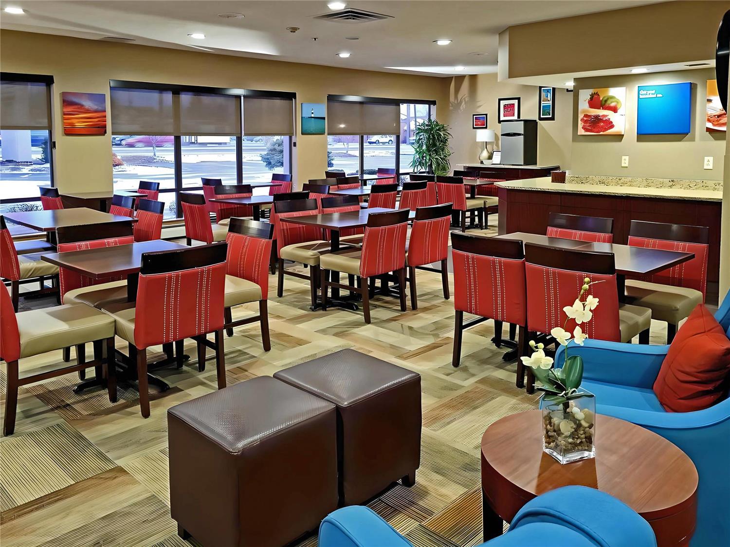 Comfort Inn Erie - Near Presque Isle 12/13