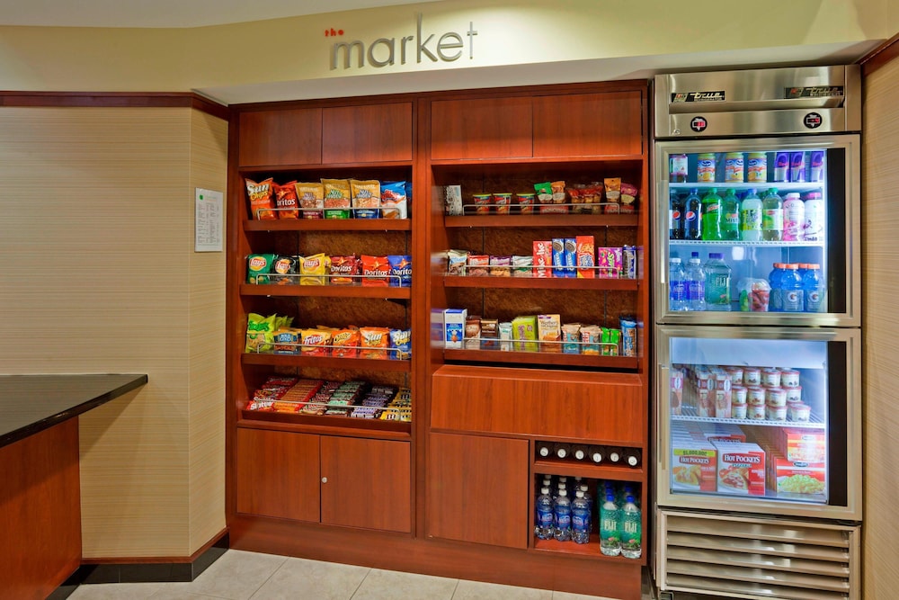 Courtyard by Marriott Rochester Mayo Clinic Area/Saint Marys 37/51